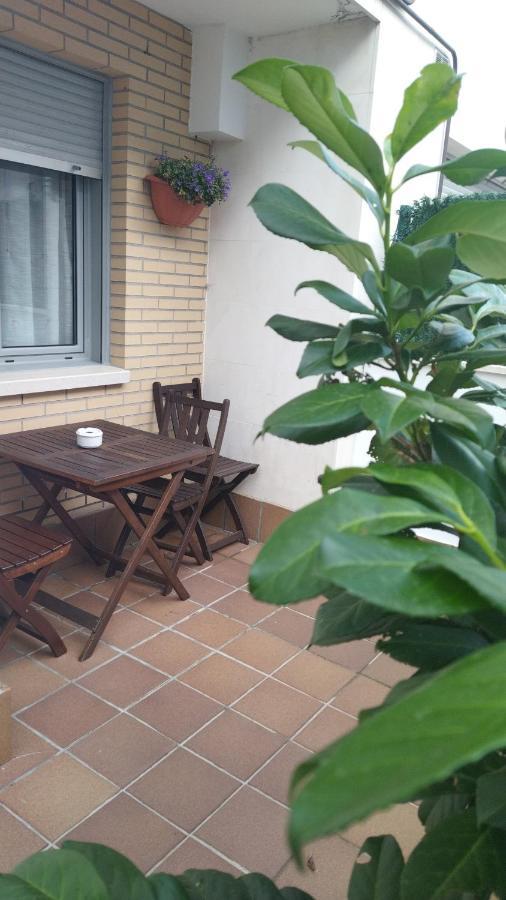 Apartamentos Mar Y Ola 1 Posada De Llanes Bagian luar foto